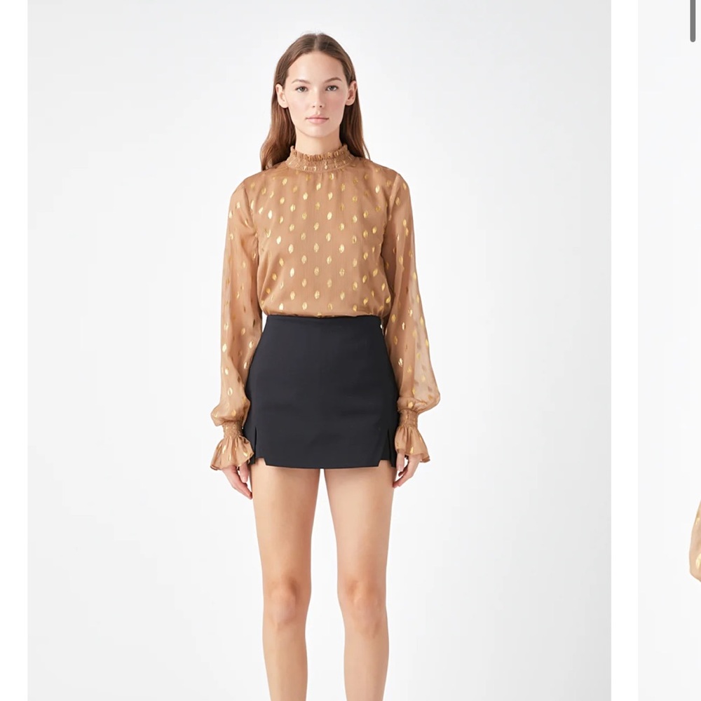 NWT polkadot chiffon blouse